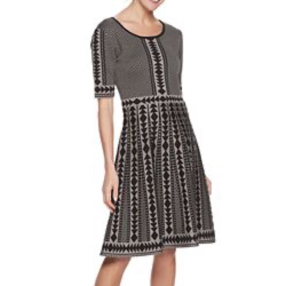 Nina Leonard Knit Fit and Flare Geometric Print Sweater Dress Size Large
